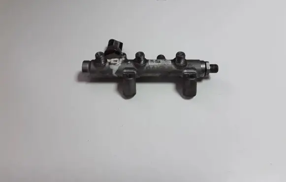 Audi Q7 4L Fuel main line pipe 059130089BT