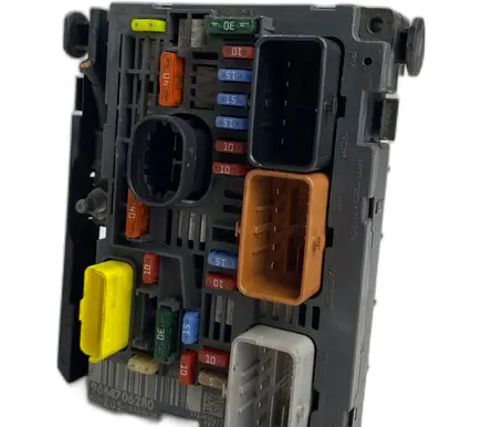 Citroen Berlingo Fuse box set 9664706280 R05