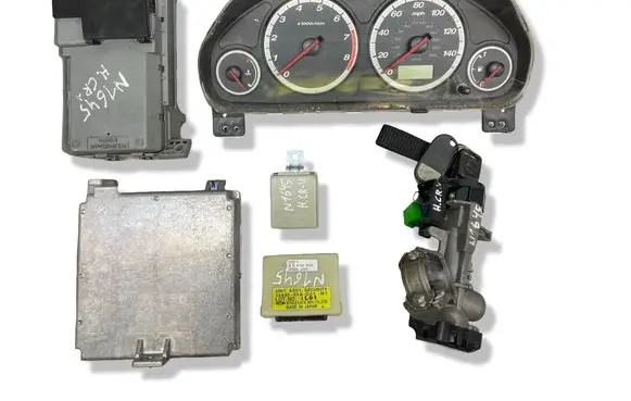 Honda CR-V Engine ECU kit and lock set 37820PNBE01 2372100028 39880S5AG01