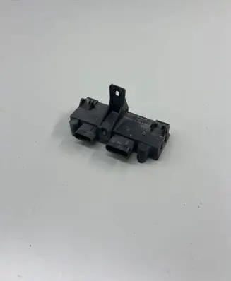 Audi A6 C7 Tailgate/trunk control unit/module 3aa962243d