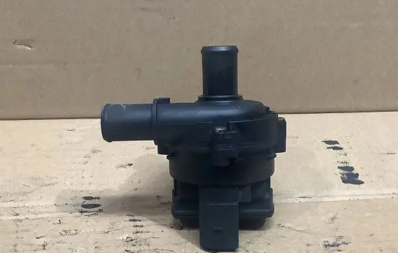 Nissan Qashqai Electric auxiliary coolant/water pump 0392023015