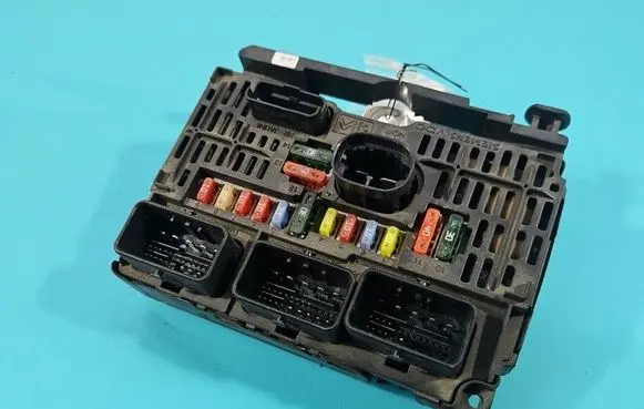 Peugeot 407 Central body control module S118983002Q IMPRK1569387