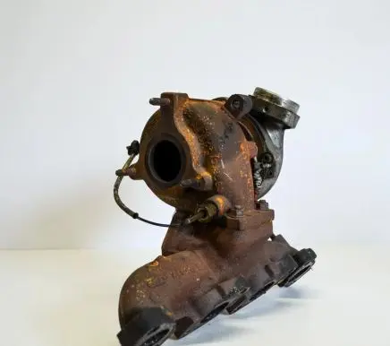 Audi A6 S6 C6 4F Turbo 03L145702B