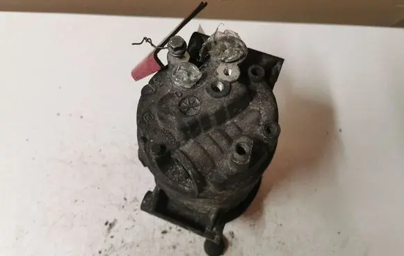 Renault Megane II Air conditioning (A/C) compressor (pump) 8200053264 01139027