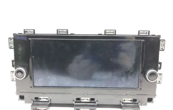 Volkswagen Caddy Radio/CD/DVD/GPS head unit 5H0035869A