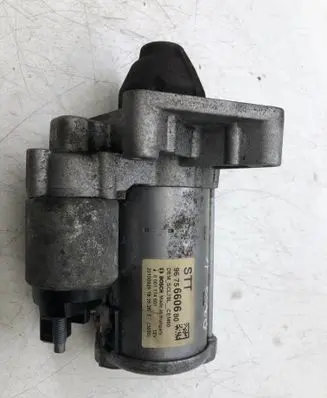 Peugeot 308 Starter motor 9675660680 0001174601