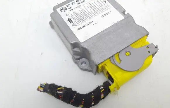 Skoda Octavia Mk2 (1Z) Airbag control unit/module 1K0909605T