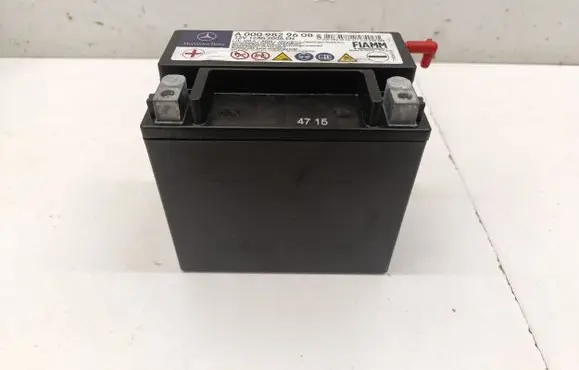 Mercedes-Benz CLA C117 X117 W117 Car battery A0009829608
