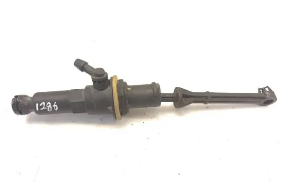 Clutch master cylinder