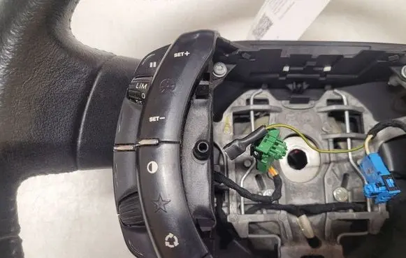 Citroen C4 I Steering wheel 6029659 96591807ZD