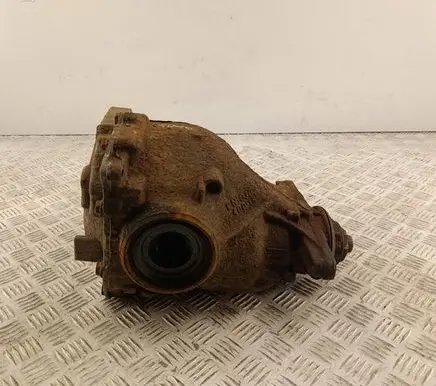 BMW X5 E70 Rear differential 7553948