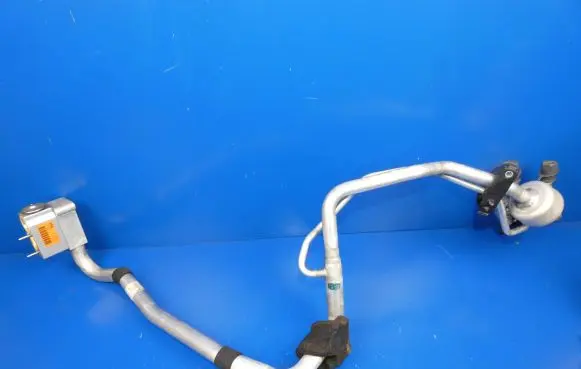 Volvo S90, V90 Air conditioning (A/C) pipe/hose