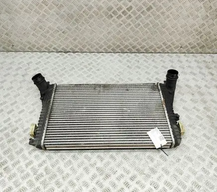 Volkswagen Tiguan Intercooler radiator 3C0145805AM