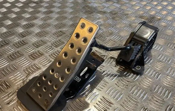 Honda Civic Accelerator throttle pedal 06H22 313 J20000033817