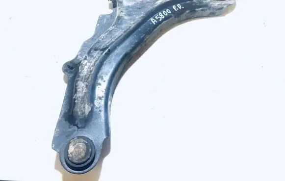Renault Megane II Front lower control arm/wishbone