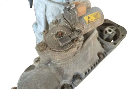 BMW 3 E90 E91 Gearbox transfer box case 7613152 13774410 7537077