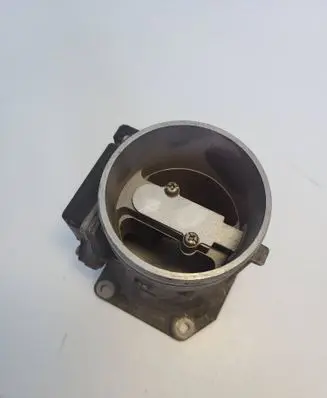 Audi A4 S4 B5 8D Mass air flow meter 037906461