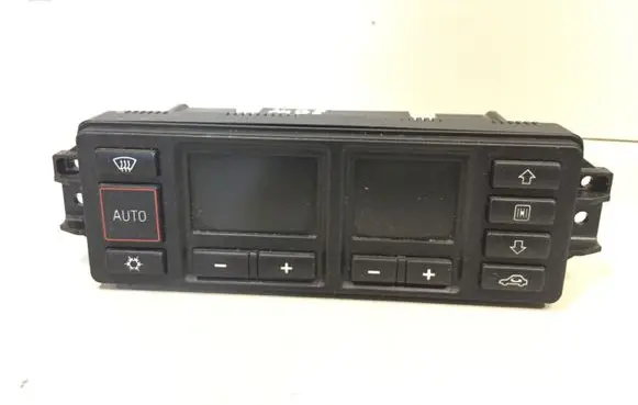 Audi A4 S4 B5 8D Climate control unit 8L0820043D 5HB00760804