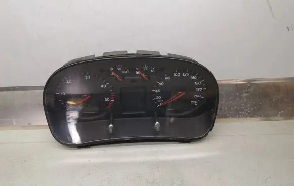 Speedometer (instrument cluster)