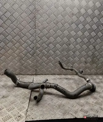 Volvo XC40 Engine coolant pipe/hose 32224223
