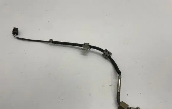 Mercedes-Benz E W211 Exhaust gas temperature sensor A0081532728
