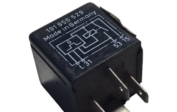 Volkswagen Golf III Other relay 191955529 5315