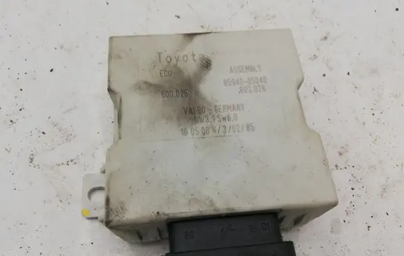 Toyota Avensis T250 Other control units/modules 8594005040