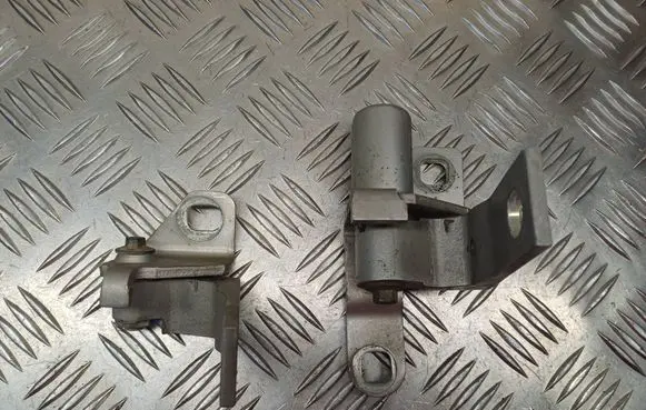 Ford S-MAX Front door hinge set 6M21U22804AC 6M21U22810AB