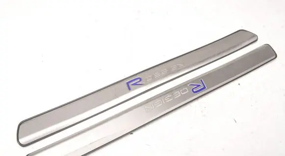 Volvo S60 sill trim set (inner) 31391250