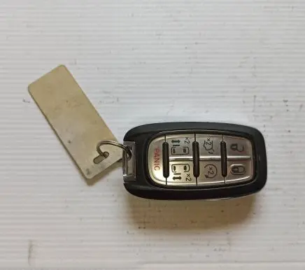 Chrysler Pacifica Ignition key/card 