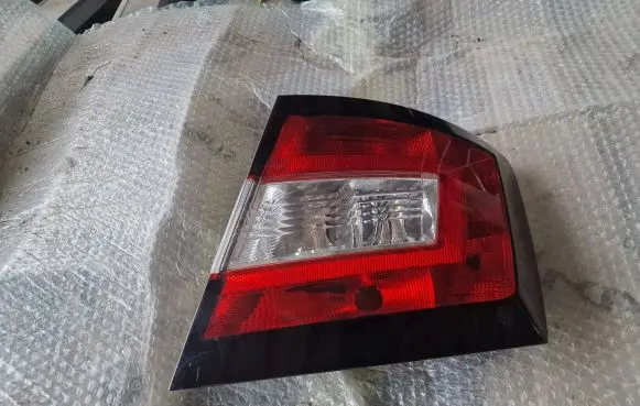 Skoda Fabia Mk3 (NJ) Rear/tail lights 6V6945112