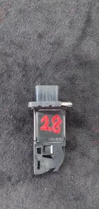 BMW X5 E70 Mass air flow meter 7804150 105038