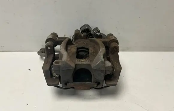 BMW X1 F48 F49 Rear brake caliper 6798961 6883033