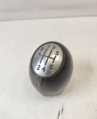Renault Scenic III - Grand scenic III Gear lever shifter trim leather/knob 