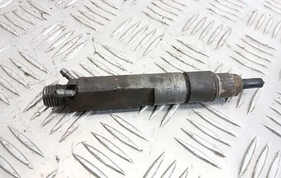 Ford Galaxy Fuel injector 028130201G