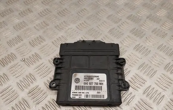 Volkswagen PASSAT CC Gearbox control unit/module 09G927750MH