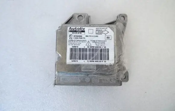 Peugeot RCZ Airbag control unit/module 9673605880