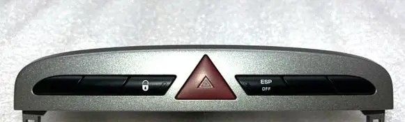 Peugeot 308 Hazard light switch 9659215177 649015