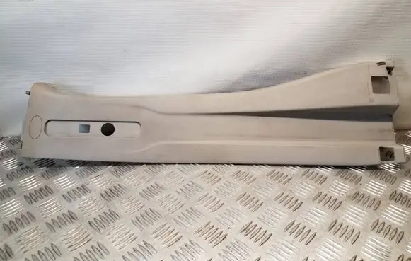 Renault Trafic III (X82) (B) pillar trim (top) 769147768R 93868217
