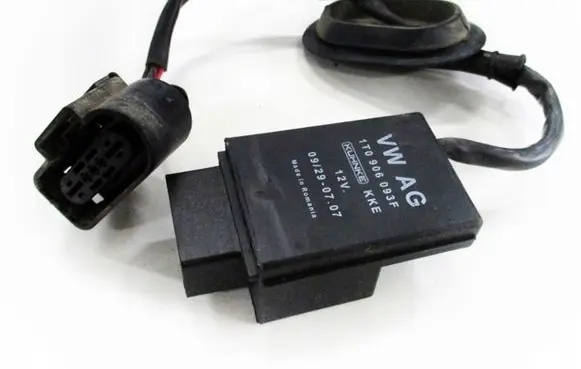 Volkswagen Touran I Other control units/modules 1t0906093F