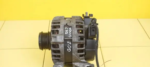 Volvo C70 Generator/alternator 0125711014 D5204T5