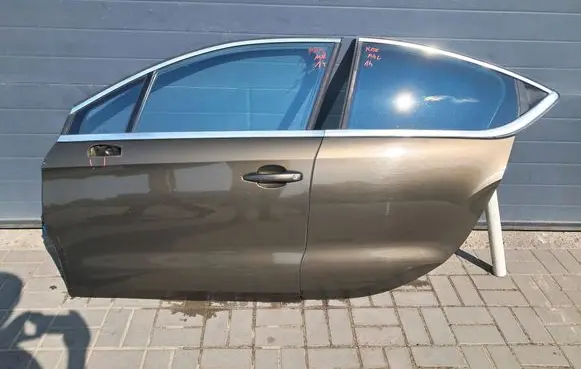 Citroen DS4 Front door