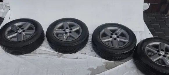 Nissan X-Trail T30 R19 alloy rim 5X114