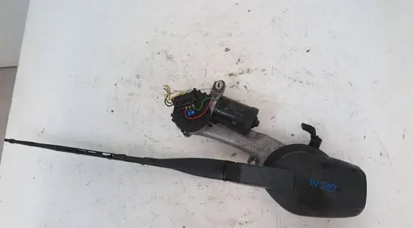 Mercedes-Benz E W210 Front wiper linkage and motor 2108201542