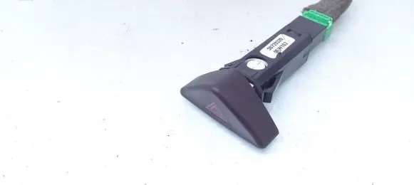 Volvo V70 Hazard light switch 30739320