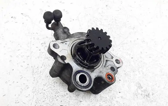 Mitsubishi Pajero Vacuum pump