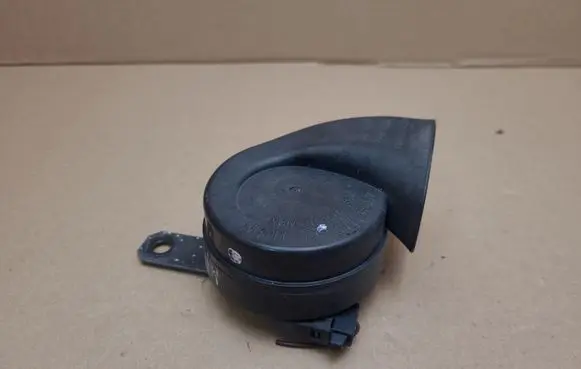 Lexus GS 300 350 430 450H Horn signal 8652030610