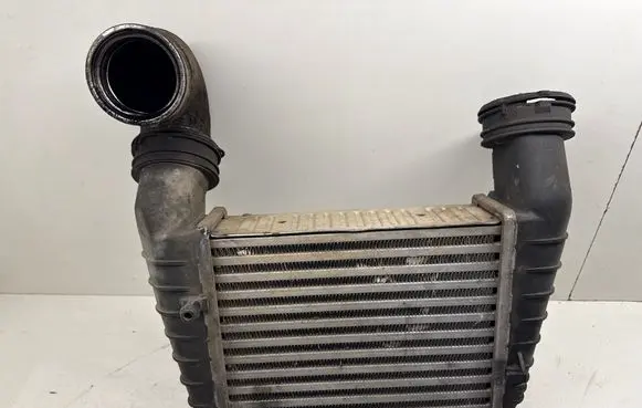 Volkswagen PASSAT B5.5 Intercooler radiator 