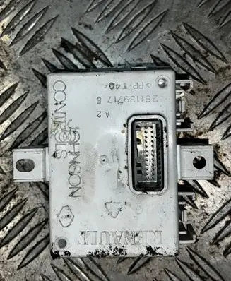 Renault Master III GPS navigation control unit/module 283468105R 3130826