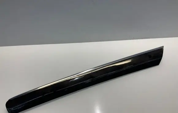 Mercedes-Benz ML W164 Front door trim bar A1647203122 1356345 1647203122